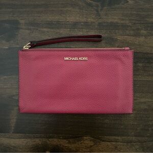 Michael Kors Jet Set Large Pebble Leather Zip Clutch Wristlet